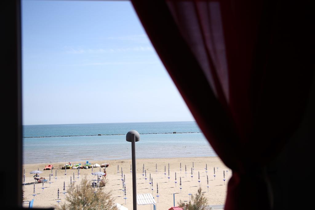 Miramare Inn Hotel Marotta Exteriér fotografie