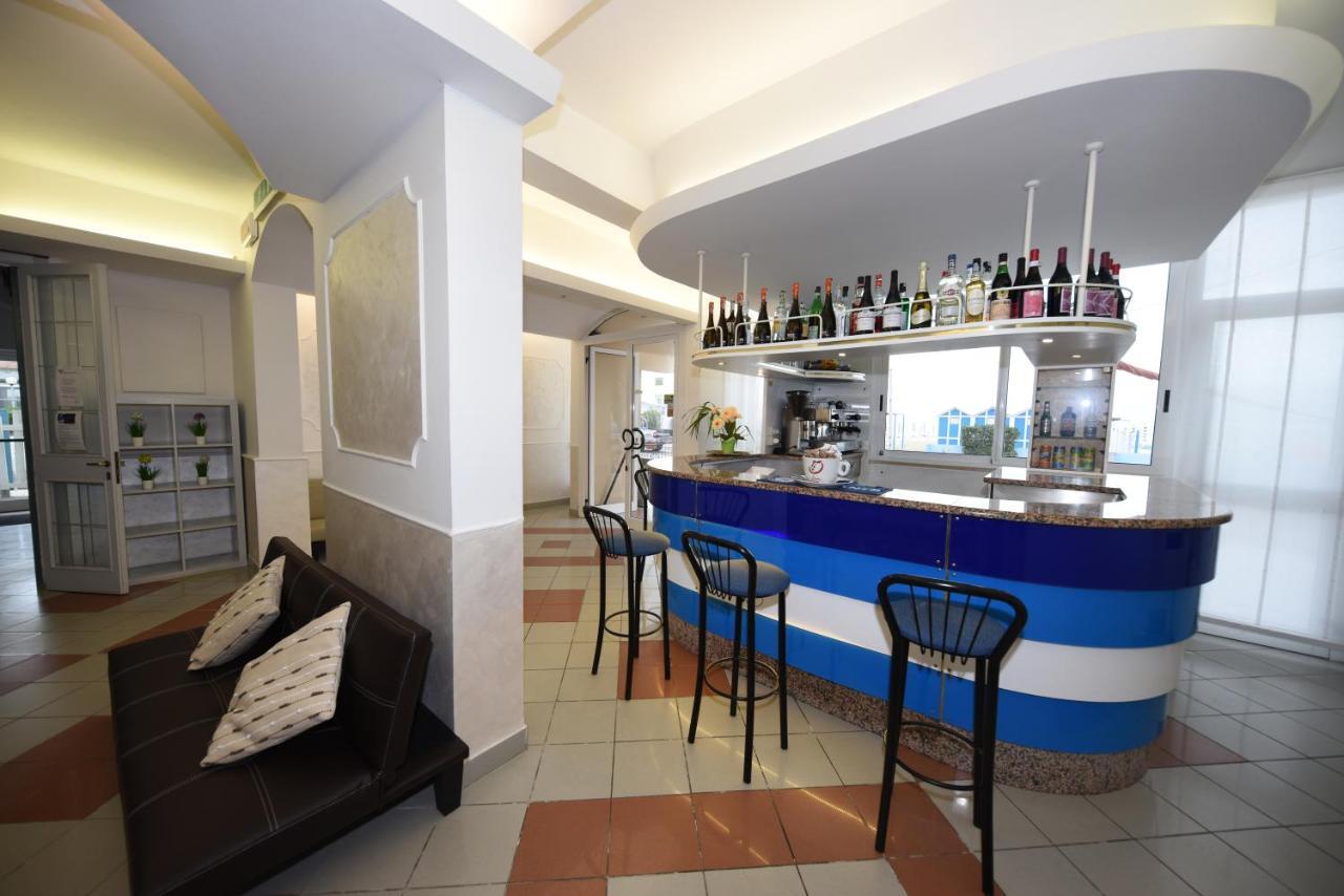 Miramare Inn Hotel Marotta Exteriér fotografie