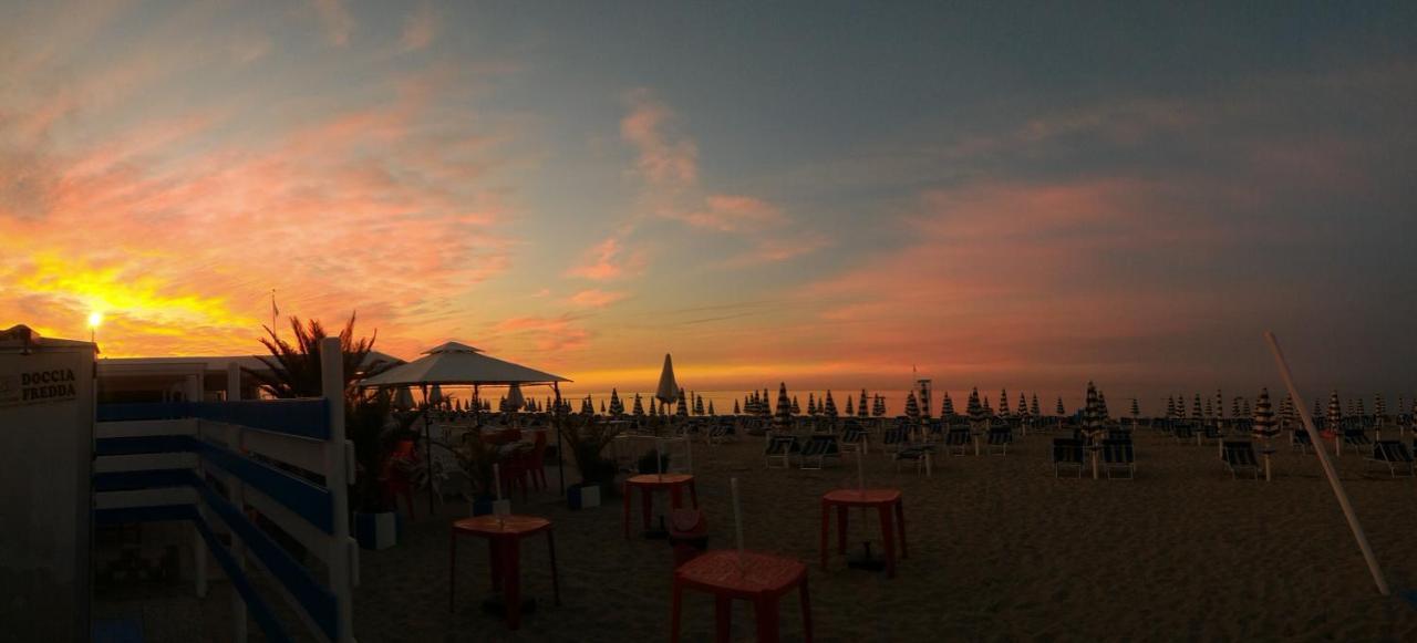 Miramare Inn Hotel Marotta Exteriér fotografie
